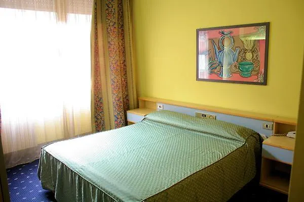 Hotel Lugano Μιλάνο 3*,